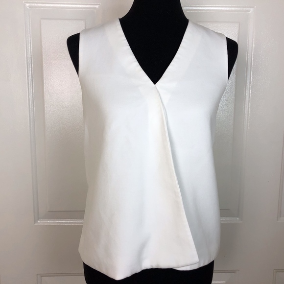 Trina Turk Tops - Trina Turk Women's White V-neck Sleeveless Blouse